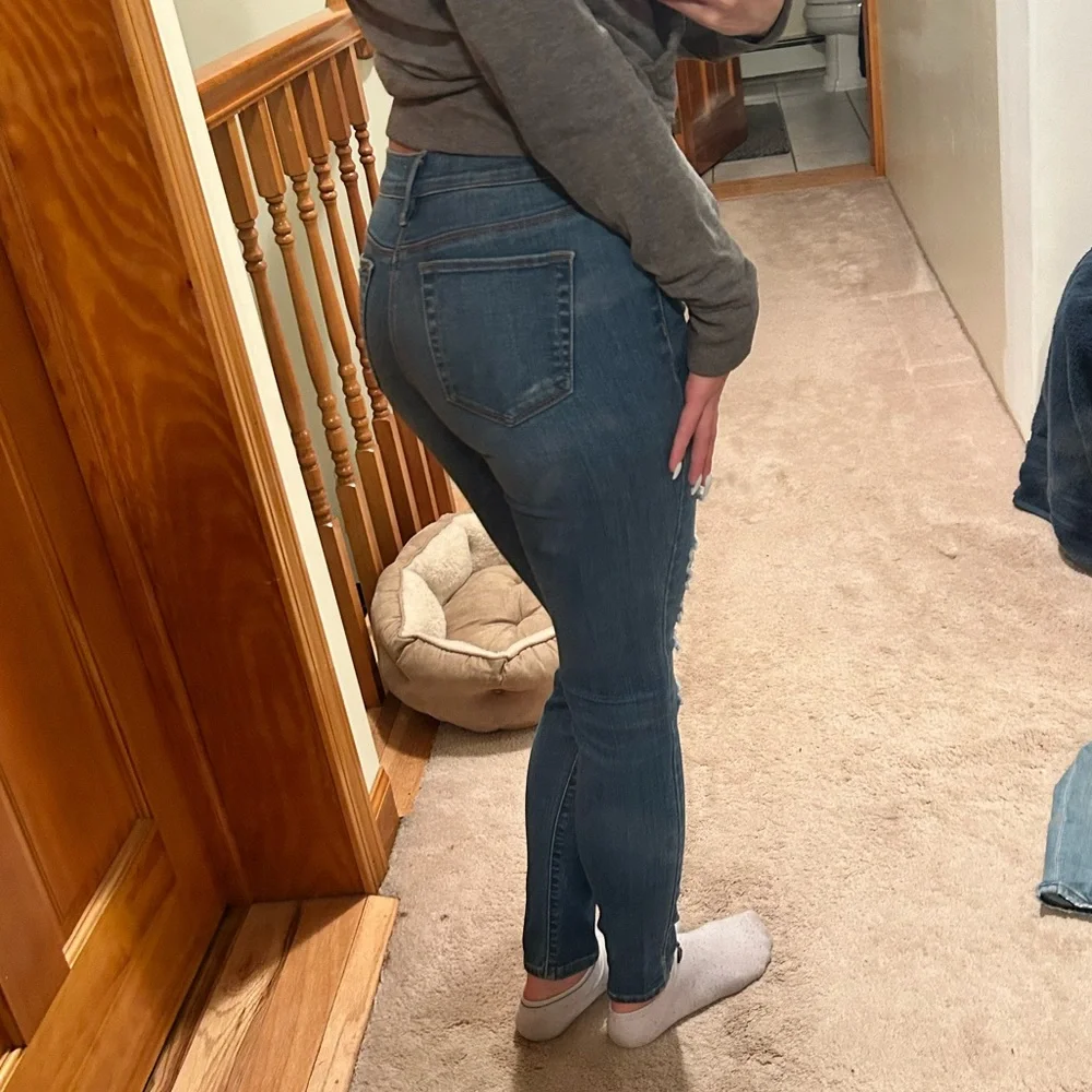 Jeans - Picture 2 of 5